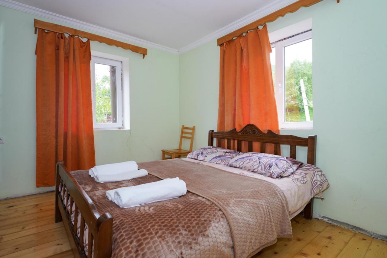 Guesthouse Nora Ushguli Exterior foto